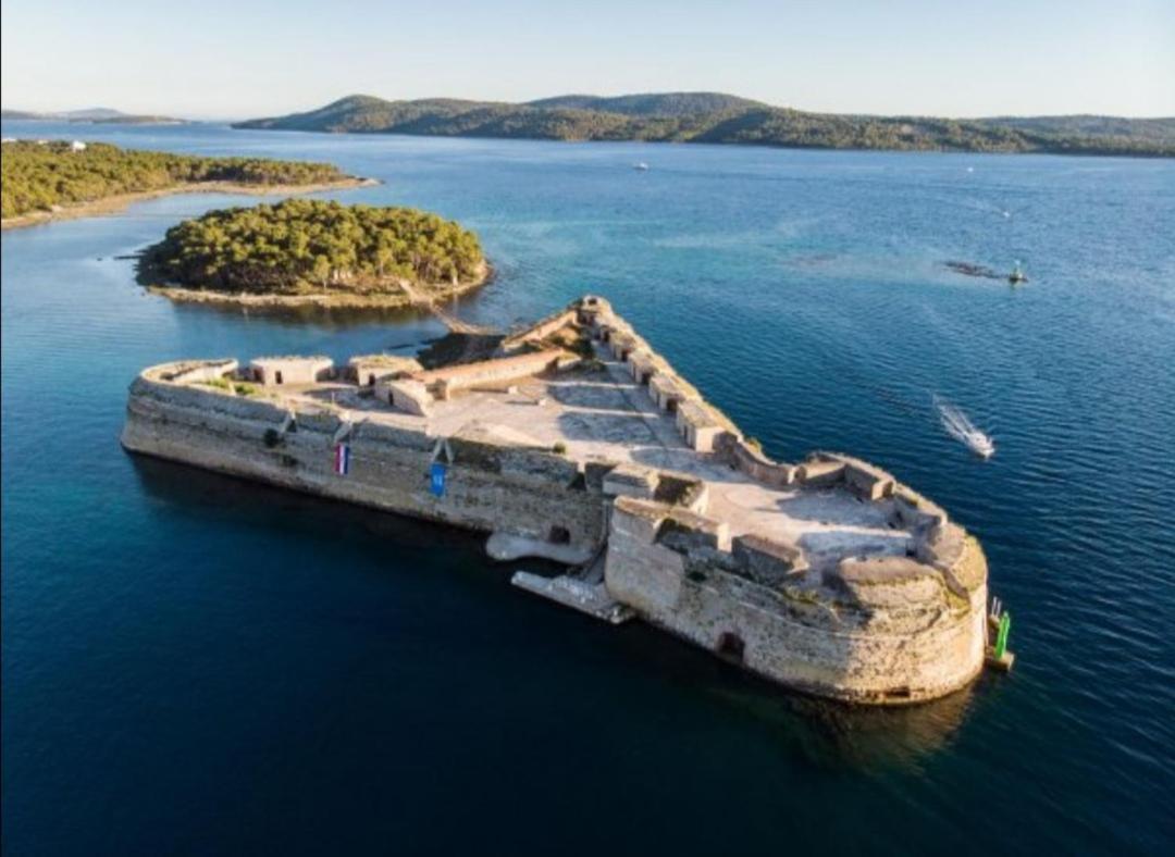 Apartments Grubisic - Sibenik - Parking Included Extérieur photo