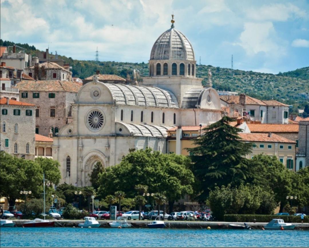 Apartments Grubisic - Sibenik - Parking Included Extérieur photo