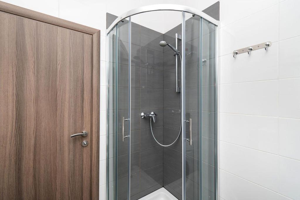 Apartments Grubisic - Sibenik - Parking Included Chambre photo